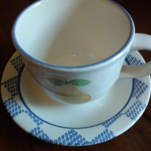 Pfaltzgraff Hop Scotch Pear Coffee/Tea Cups/Saucers